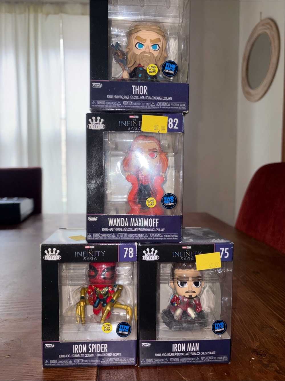 Funko pop marvel avengers endgame. (Exclusive Five below)